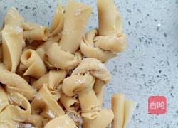 三鲜排骨汤的做法图解2