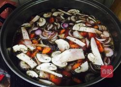 红酒炖牛肉的做法图解4