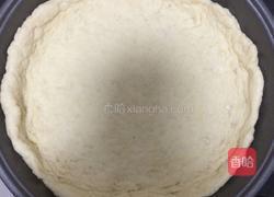 没有芝士的pizza的做法图解1
