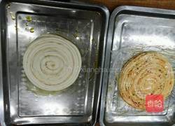 芝麻酱圈圈饼的做法图解3