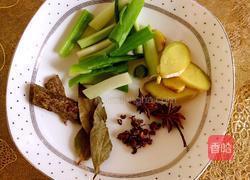 排骨炖海带的做法图解4