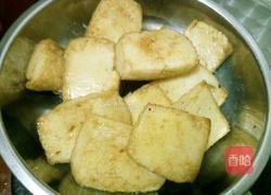 炸鱼腐的做法图解5