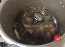 土豆烧牛腱子的做法图解6