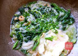 虾仁鸡蛋面线糊的做法图解5