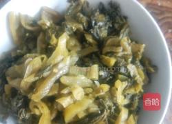 平菇酸菜肉片汤的做法图解1