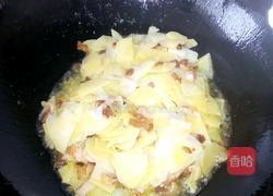 土豆炒腊肉的做法图解5