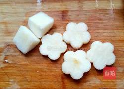 蜂蜜雪梨银耳羹的做法图解4