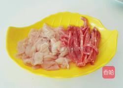 小肠瘦肉汤的做法图解2