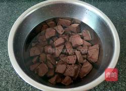 猪红煲的做法图解2