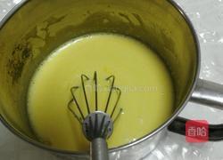 草莓蛋糕卷的做法图解3