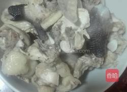 茶树菇炖鸡的做法图解5