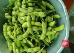 五香毛豆的做法图解1