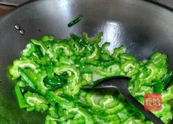 辣椒炒苦瓜的做法图解5