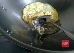 韭黄炒鸡蛋的做法图解3