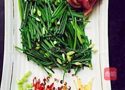 香爆韭薹猪肉的做法图解2