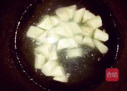 拔丝山药的做法图解2