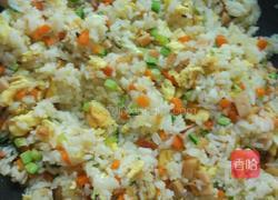 家常炒米饭的做法图解2