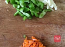 丝瓜炒土鸡蛋的做法图解4