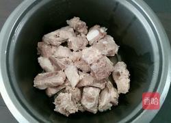 西红柿排骨汤的做法图解4