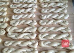 奶香麻花的做法图解3