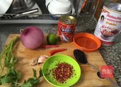 泰式金枪鱼沙拉的做法图解1