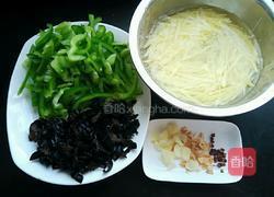 醋溜素三丝的做法图解2