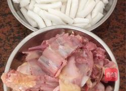 椰子煲老鸡汤的做法图解1