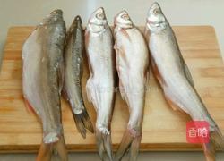 豆豉翘嘴鱼的做法图解1