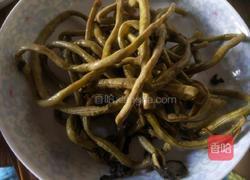 肉沫炒酸豆角的做法图解1