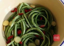 自制酸豆角的做法图解3