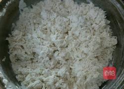 韭菜猪肉包子的做法图解2