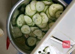 清炒黄瓜片的做法图解2