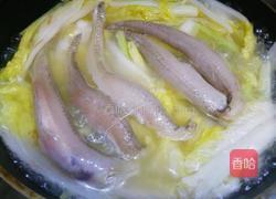 娃娃菜粉丝豆腐鱼汤的做法图解9