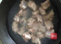 《山药排骨汤》的做法图解6
