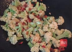 剁椒炒花菜的做法图解5