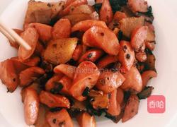 土豆片炒烤肠的做法图解3