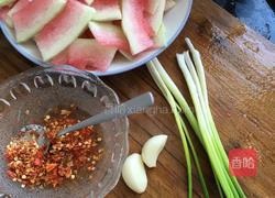 炒西瓜皮的做法图解3