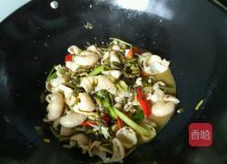 酸菜炒大肠的做法图解10