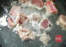 香肠排骨酸菜大米饭的做法图解3