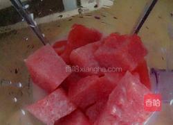 西瓜牛奶冰的做法图解2