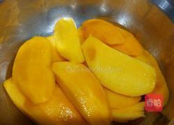 芒果蛋糕芝士蛋糕的做法图解3