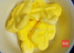 芒果蛋糕芝士蛋糕的做法图解4