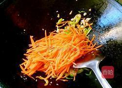 红萝卜丝炒肉丝的做法图解11