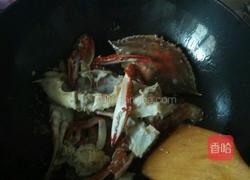 螃蟹炖土豆的做法图解3