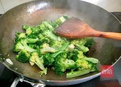 清炒花椰菜的做法图解7
