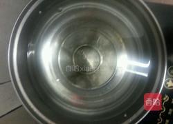 山药木耳鸡肉汤的做法图解4