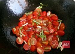 西红杮炒鸡蛋的做法图解3