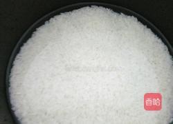 百味鸡胸肉焗饭的做法图解1