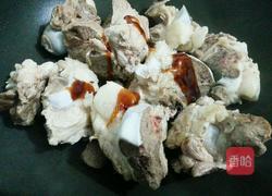 香菇筒骨汤的做法图解3