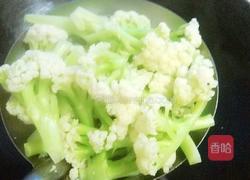 菜花炒肉片的做法图解5